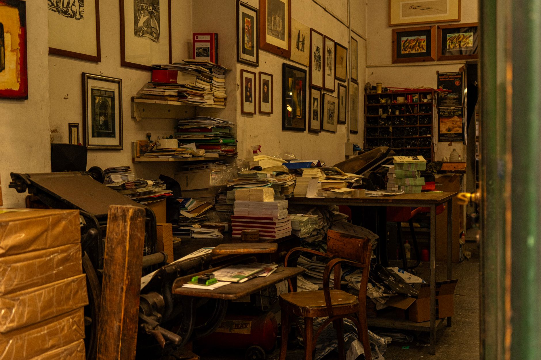 Notranjost studia Tiskella